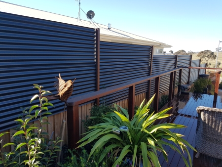 Colorbond privacy screen